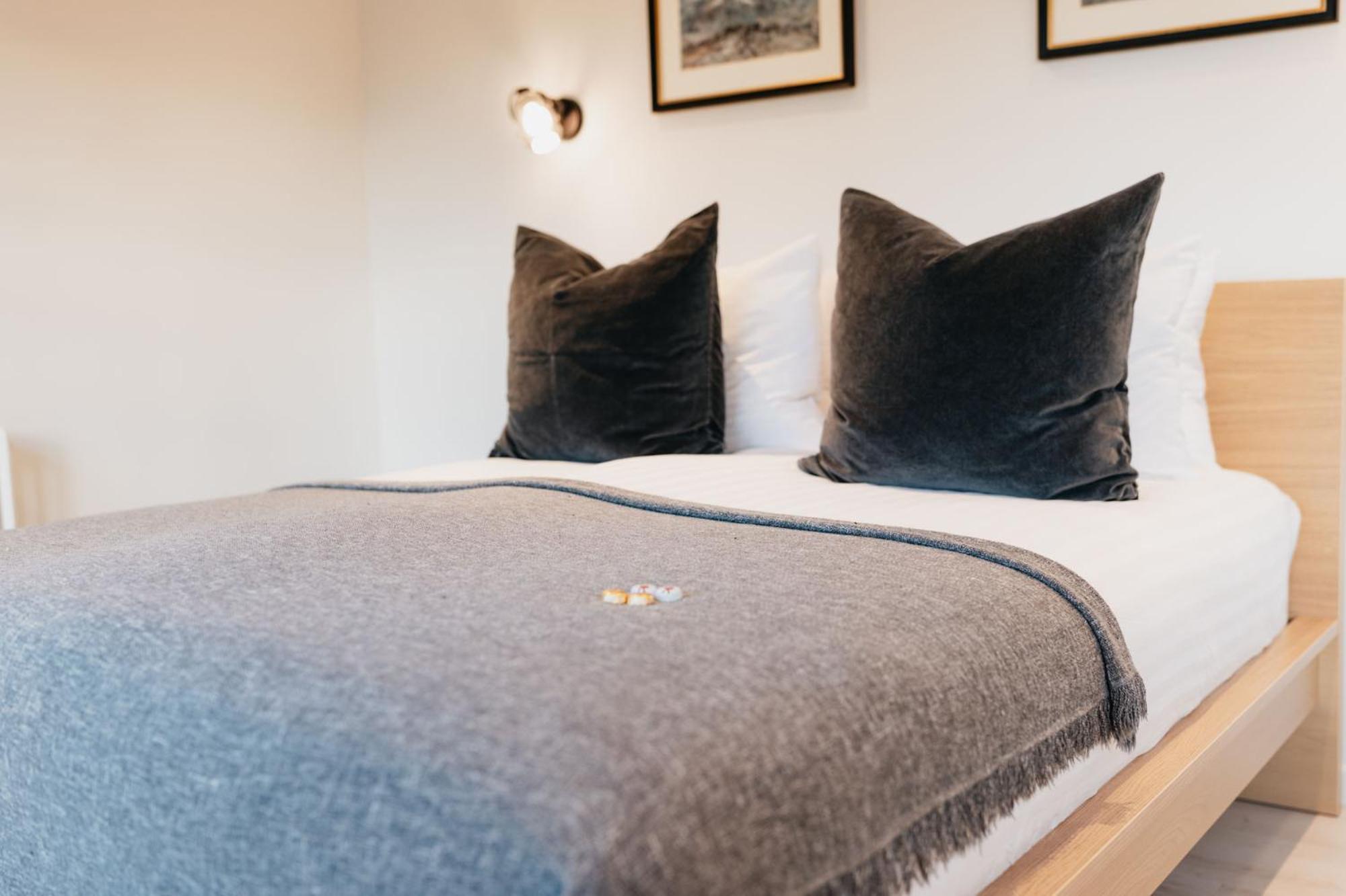 Garthur Stay Inn & Secret Lagoon Included! Fludir Bagian luar foto